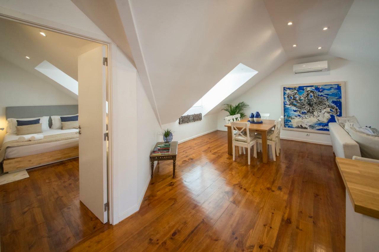 A Captivating Close To River Tagus In Apartamento Lisboa