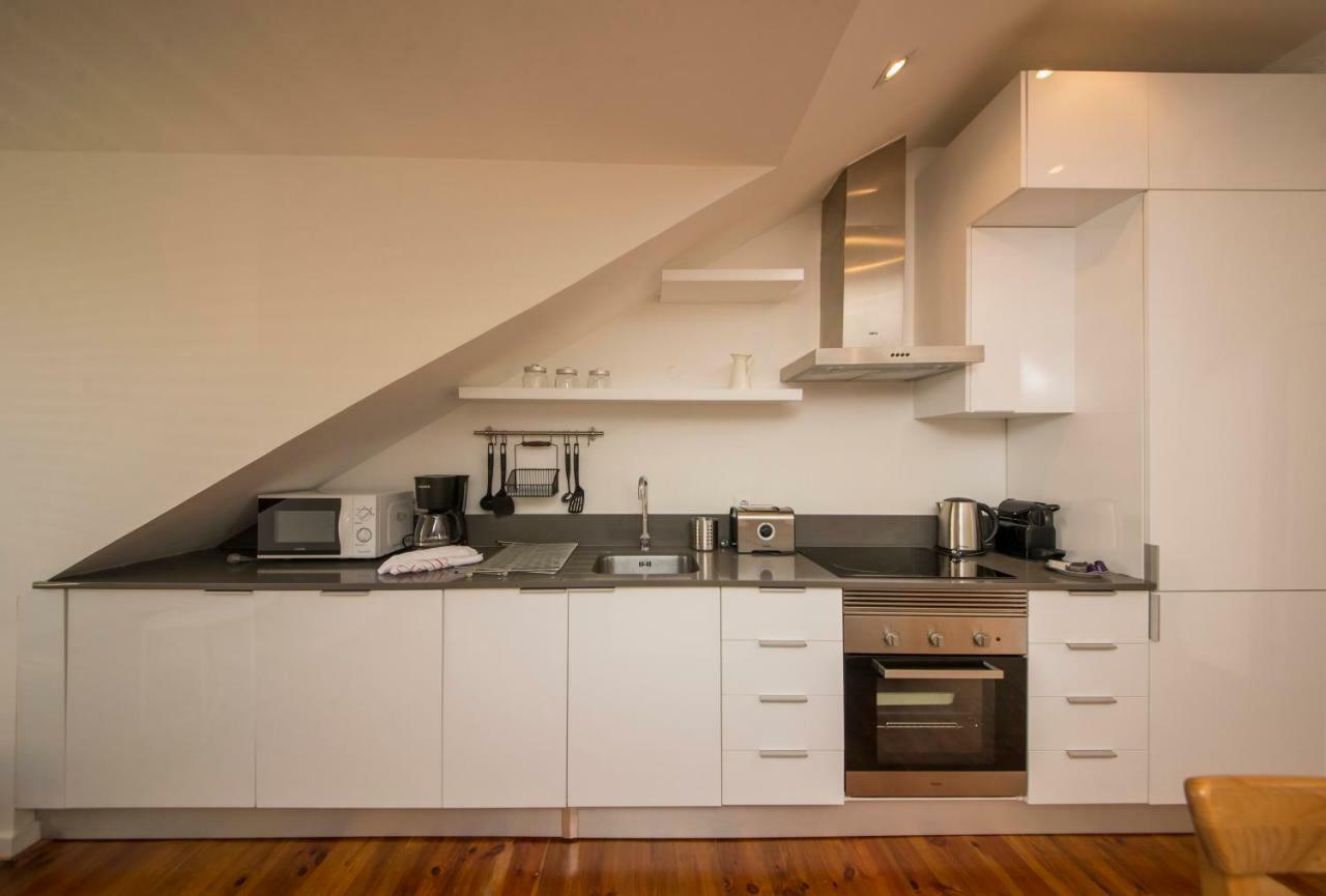 A Captivating Close To River Tagus In Lisbon