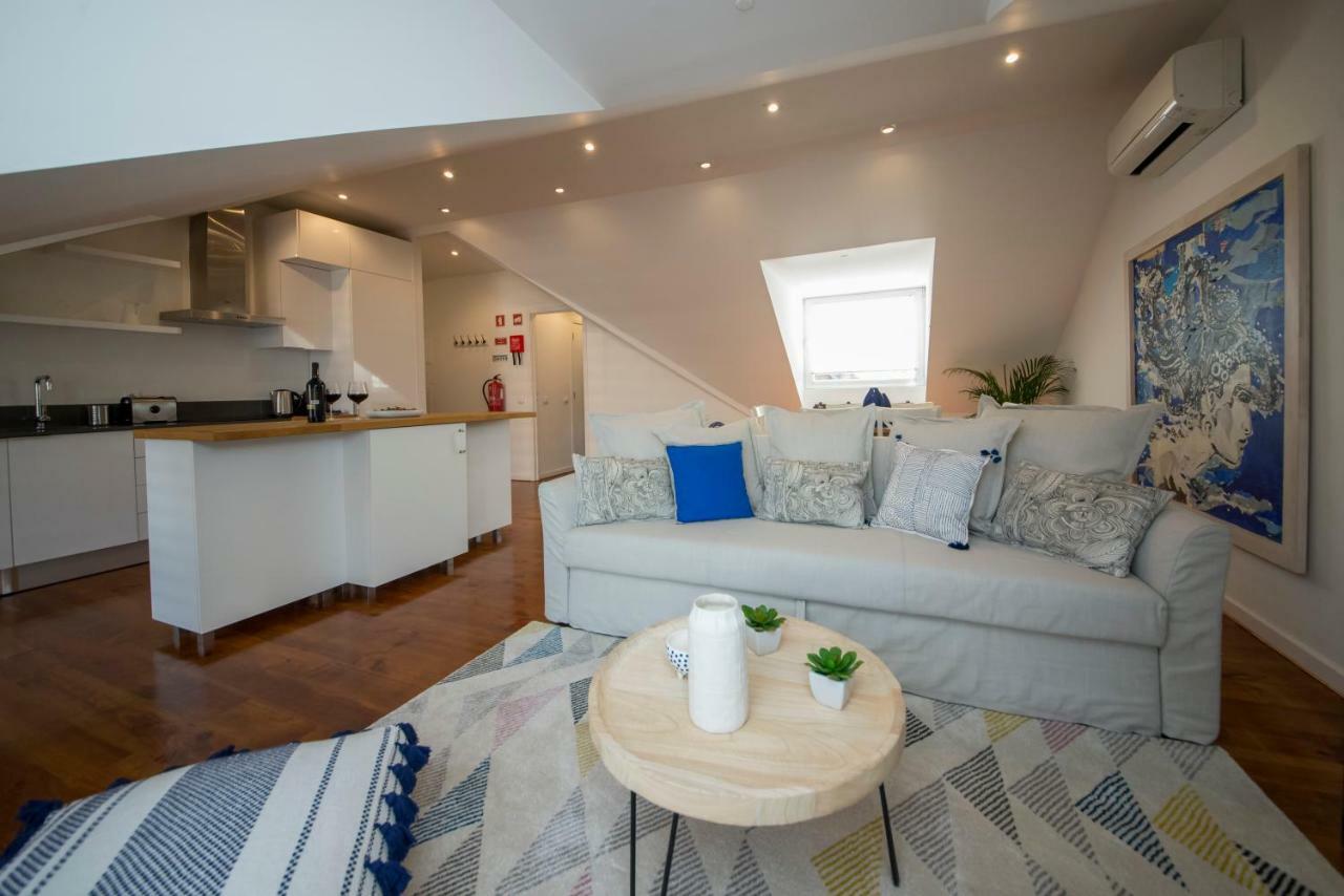 A Captivating Close To River Tagus In * Lisbon